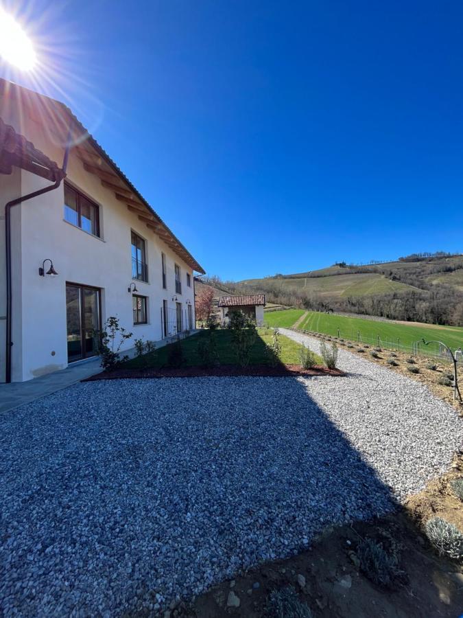 Le Cornici - Cascina Di Charme Diano dʼAlba Exterior foto